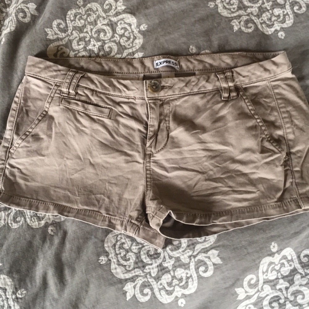 Express khaki shorts